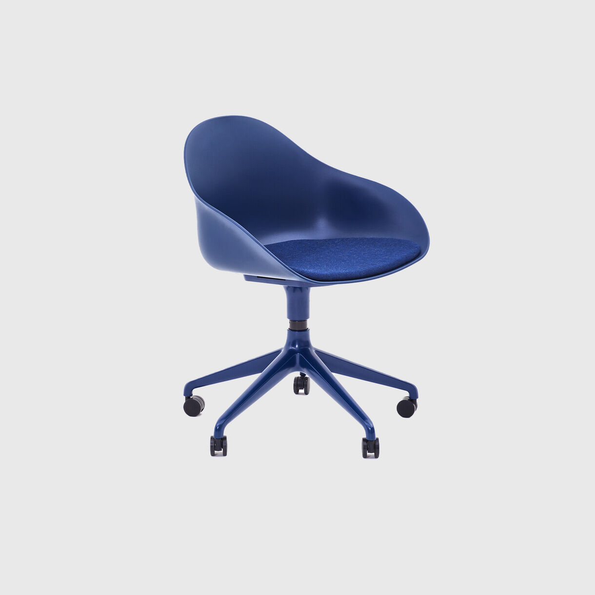 Ruby Chair, 5 Star Base with Castors